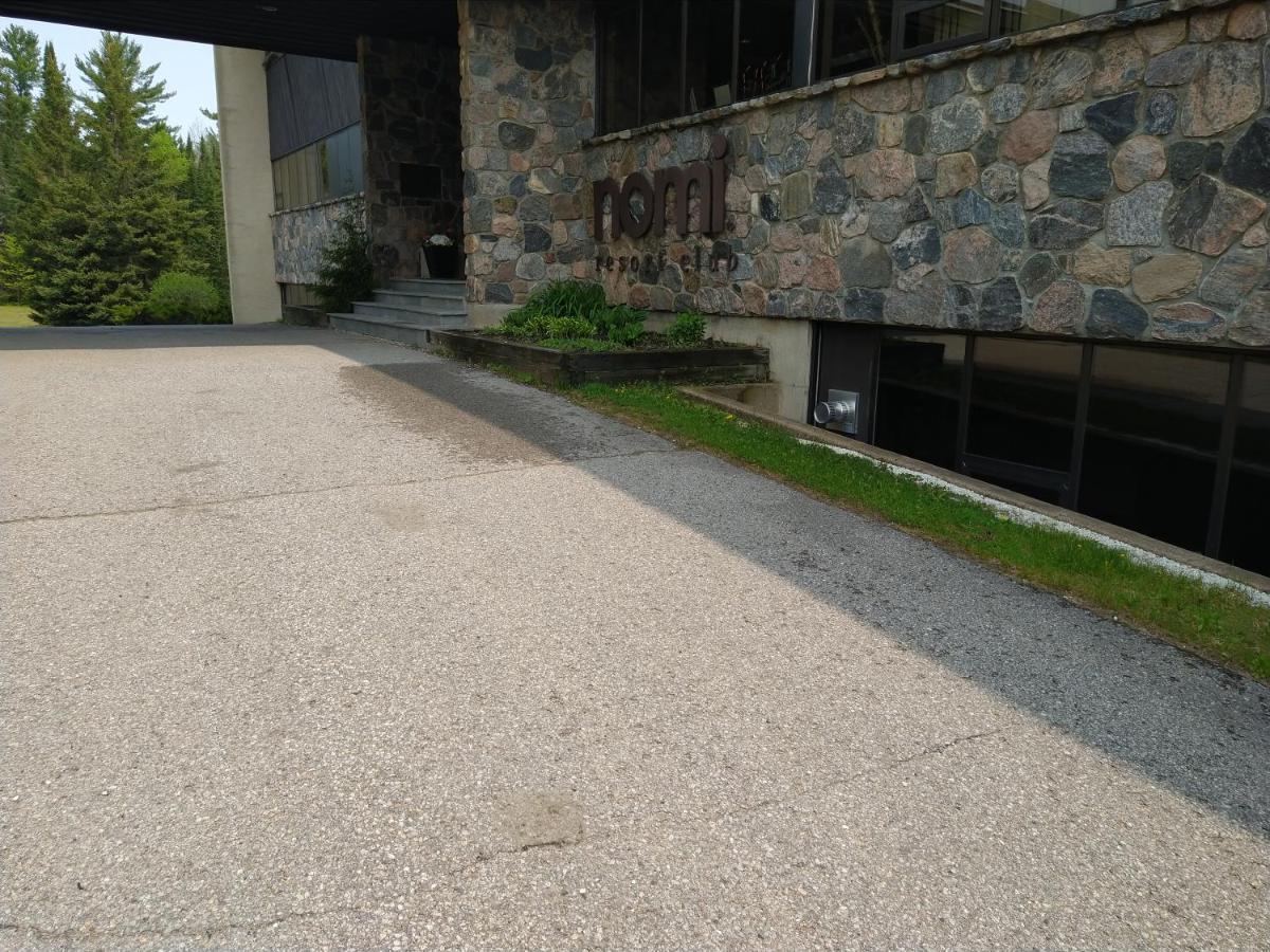 Nomi Resort Harcourt Luaran gambar